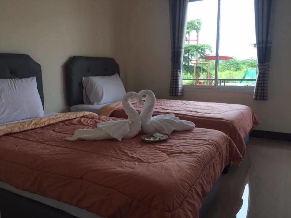 Thana Ville Resort Mae Sot Zewnętrze zdjęcie